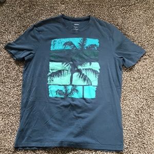 Men’s large Sonoma tshirt